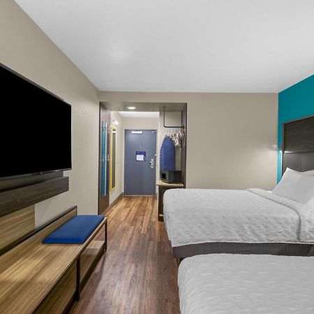 Tru By Hilton Lathrop Hotel Kültér fotó
