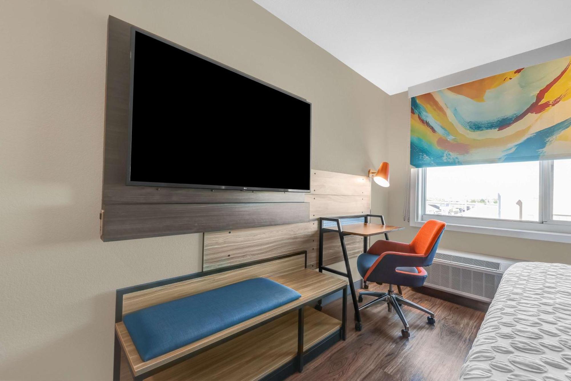 Tru By Hilton Lathrop Hotel Kültér fotó